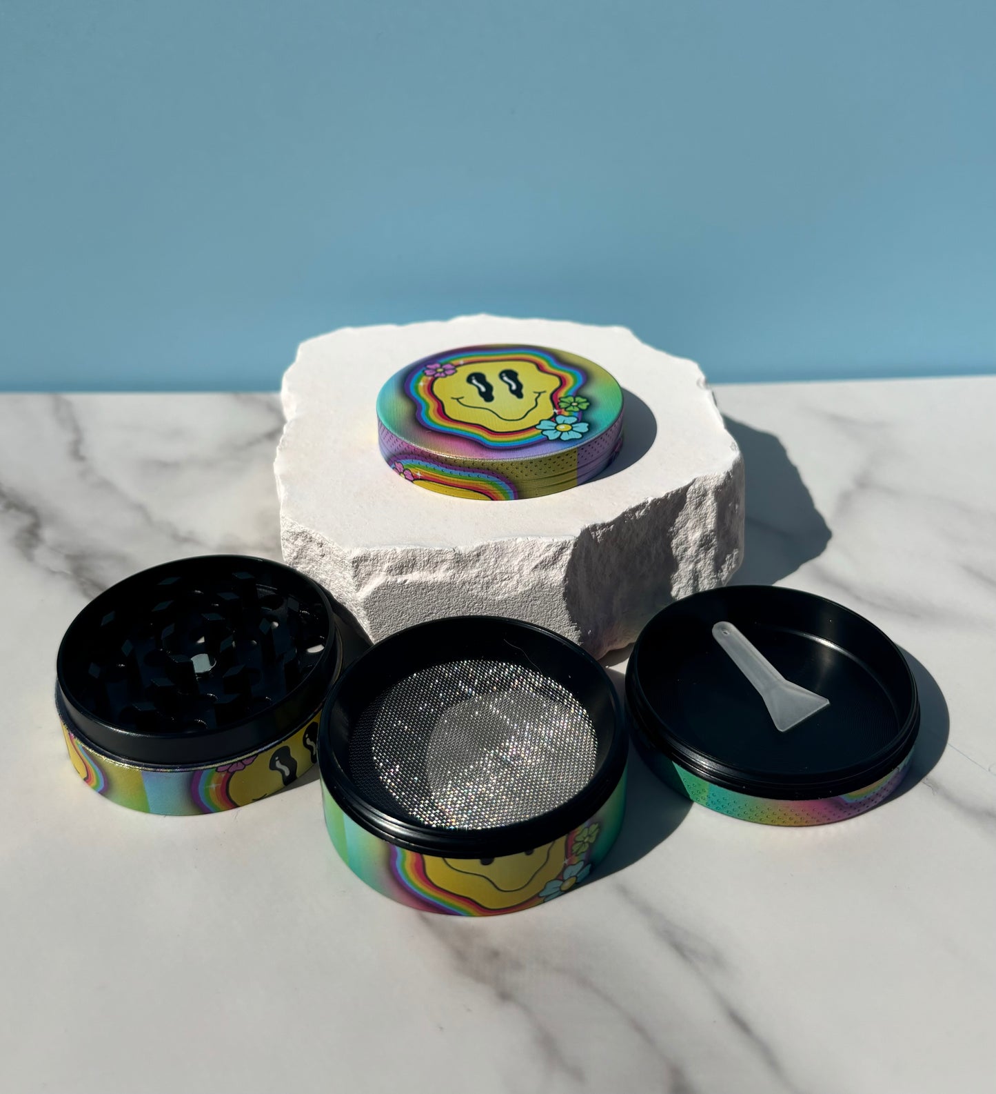 Trippy Smiley Grinder